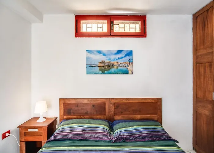 Jasper Holiday House